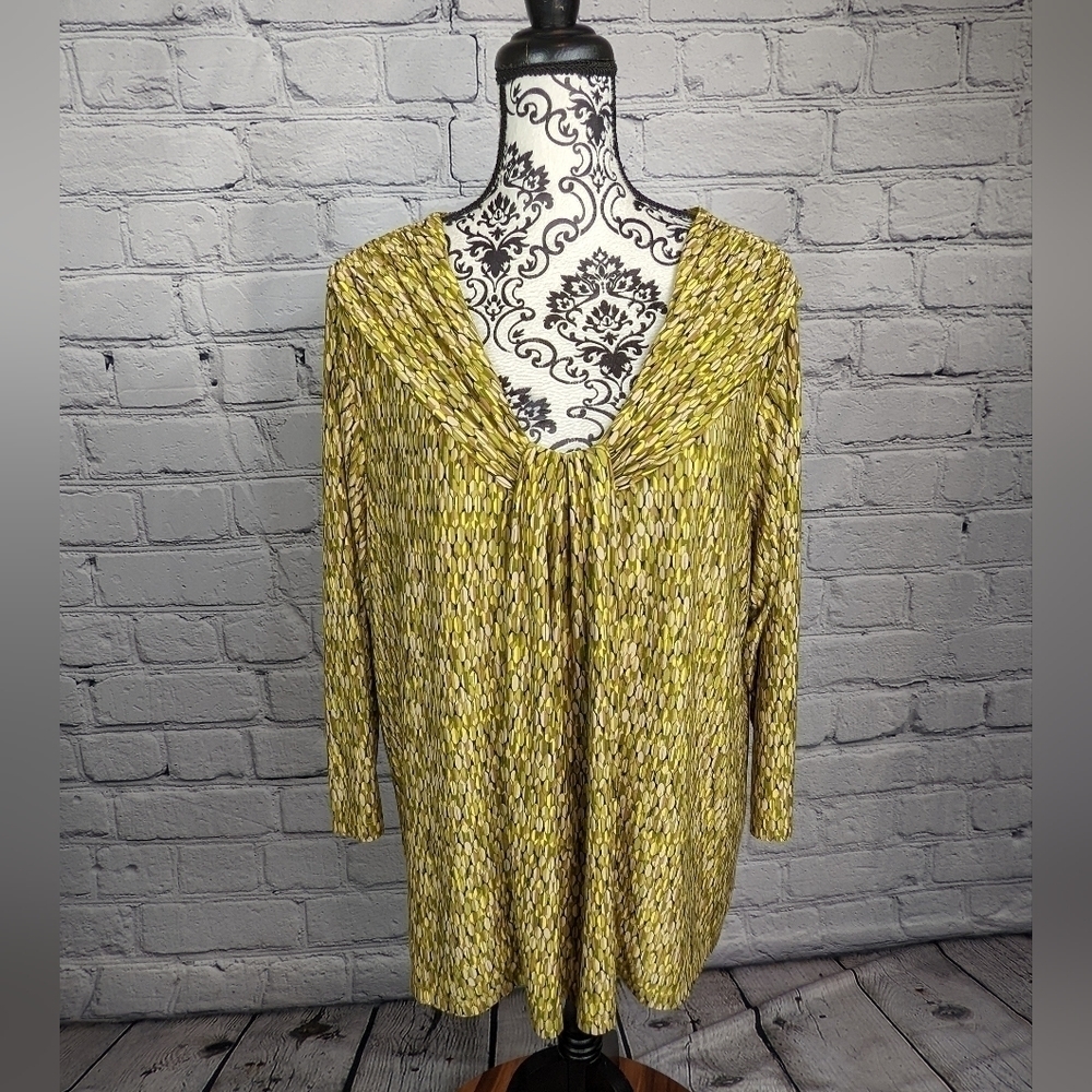 Rafaella women's stretch knit long sleeve geometric print 3x twisted front bb13